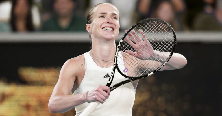 Elina Svitolina in action against Diana Shnaider at Australian Open 2026